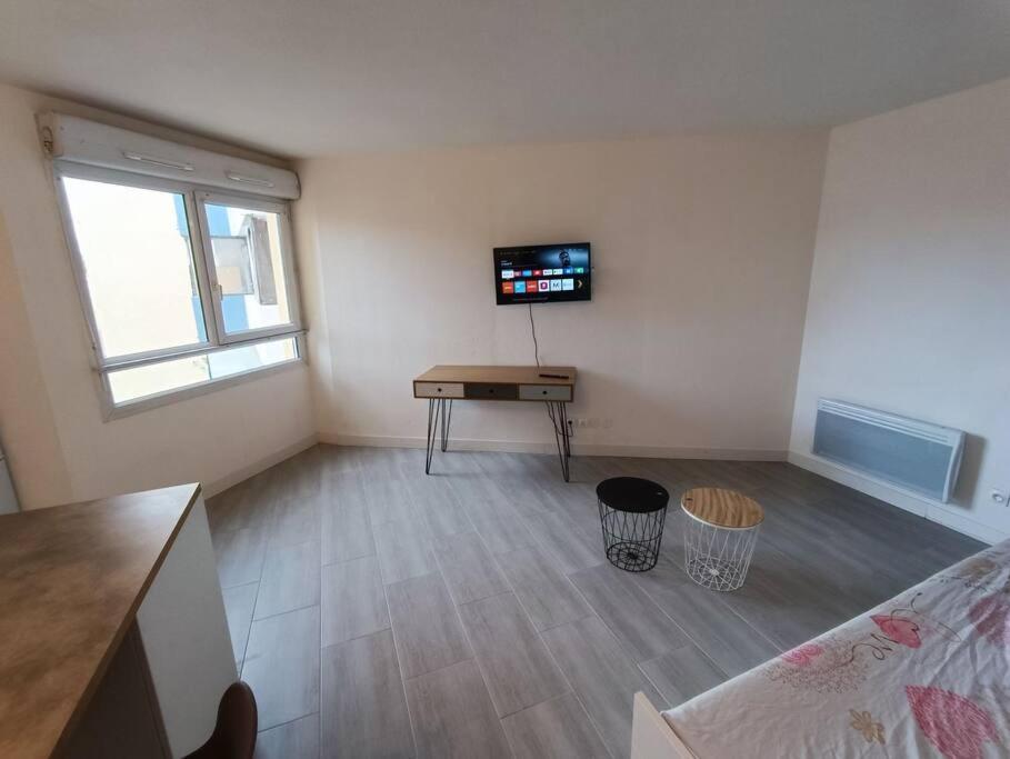 Appartement Tout Equipe 2 A 4 Couchages St Charles Marsella Exterior foto